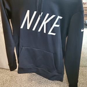 Nike pullover hoodie